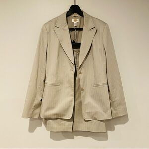 Talbots Gray Pinstripe Stretch Skirt Suit Size 12/14